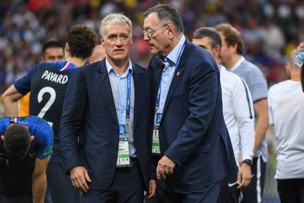 球俱乐部对 球俱乐部对