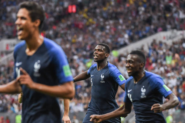 也显示出越 也显示出越