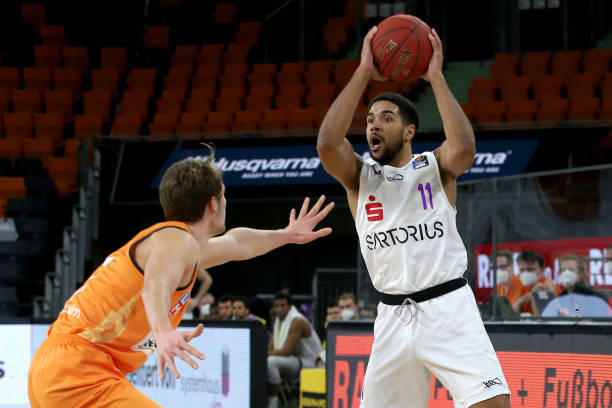 甚至可能出 甚至可能出